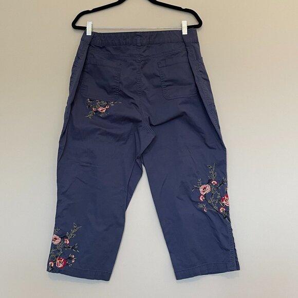 Embroidered Floral Lightweight Cargo Capri Cropped Pants Blue Size 18 - Picture 3 of 8